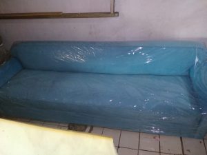 Reparasi Kursi Tamu Keluarga L-Shape